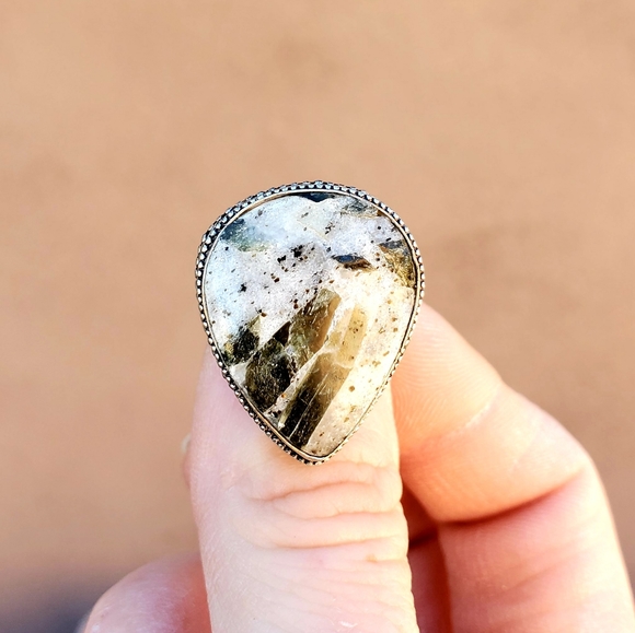 New Green Tourmaline In Quartz 925 Silver Ring. - Picture 10 of 16